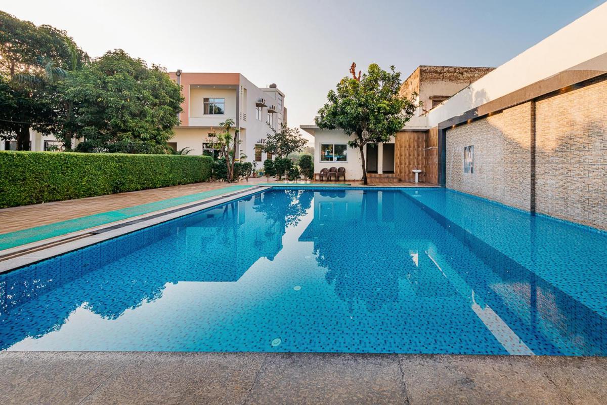פושקאר Aditya Palace מראה חיצוני תמונה